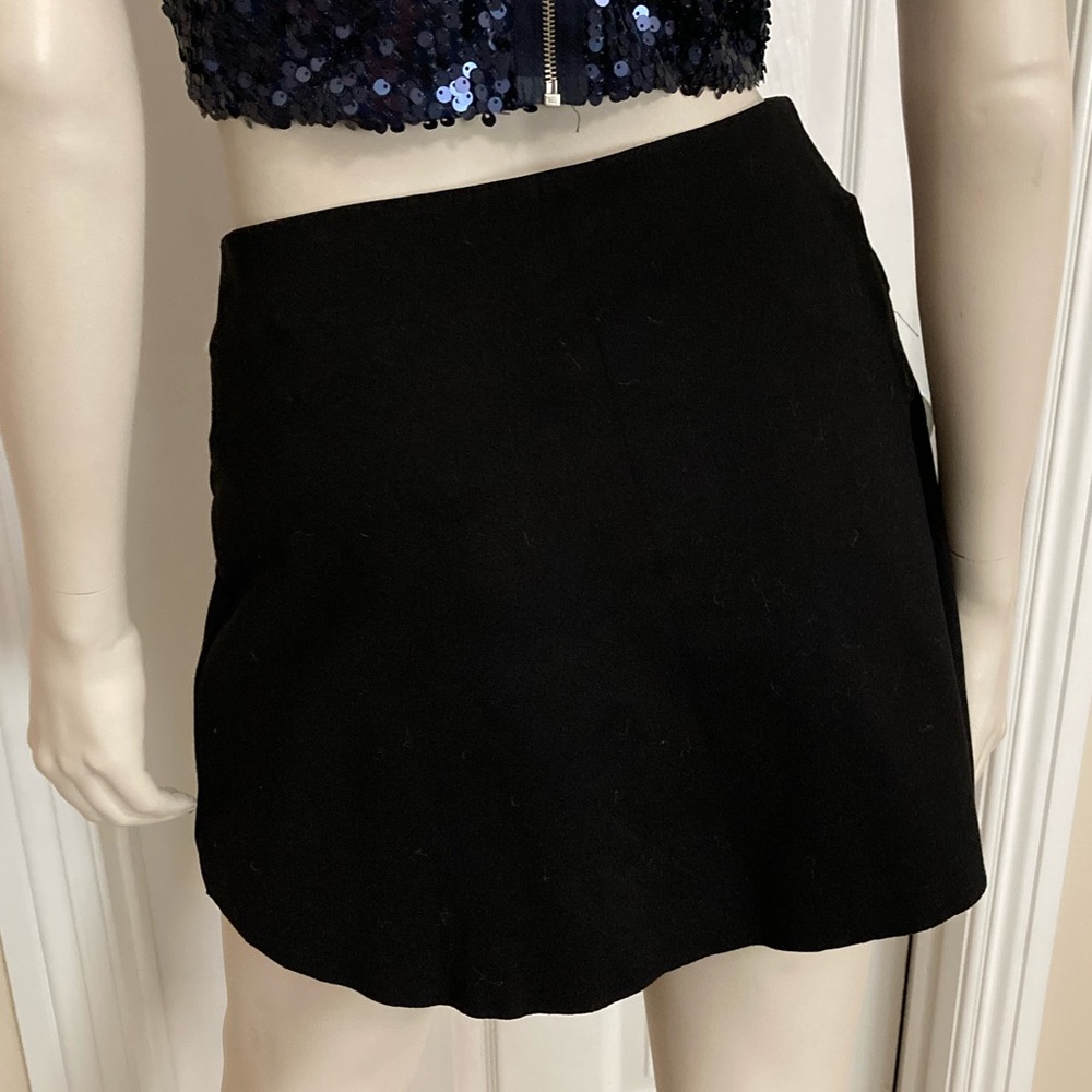 Zara - Picture 4 of 6